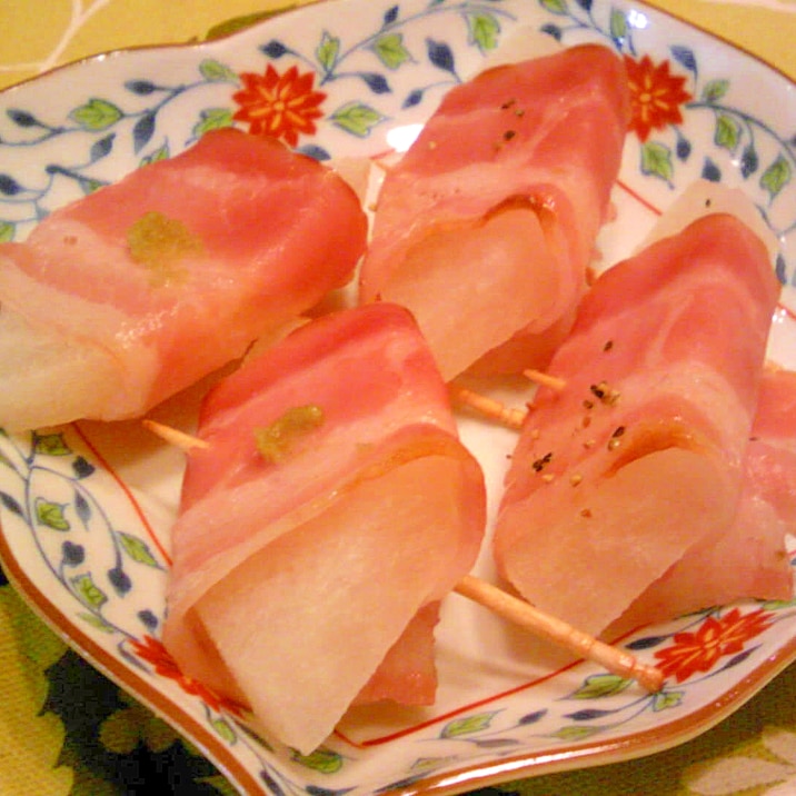 梨のベーコン巻き焼き
